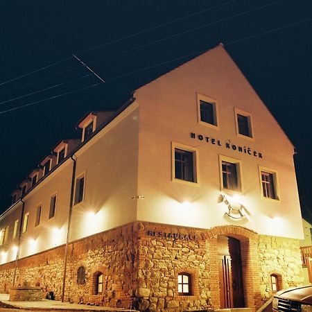 Hotel Konicek Угерске-Градиште Экстерьер фото